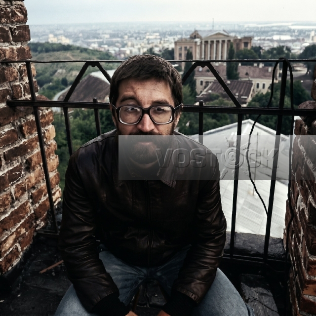 Барды покидают дворы или Игра с неизвестным (1987)