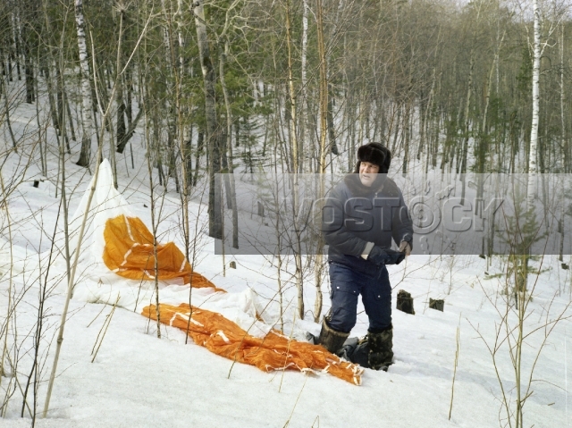 Корабль пришельцев (1985)