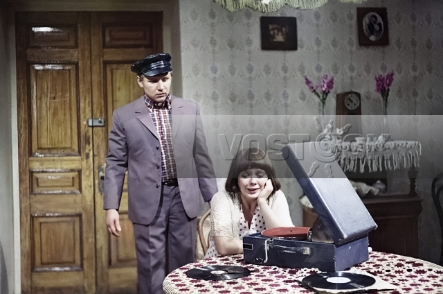 В старых ритмах (1982)